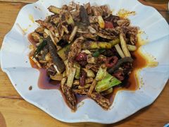 -周记翘脚牛肉