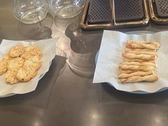 -星巴克臻选(上海虹桥新天地三店)