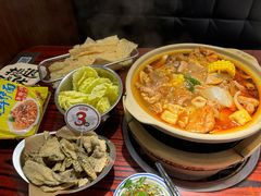 -沙胆彪炭炉牛杂煲(上海日月光广场店)