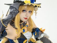 -米游妙妙屋cosplay换装自拍摄影体验馆