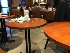 大堂-星巴克臻选(成都宽窄巷子店)