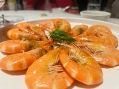 -醉辉皇上海之巅(上海中心大厦店)
