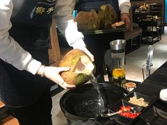 -东椰·海南椰子鸡火锅(朝阳门店)