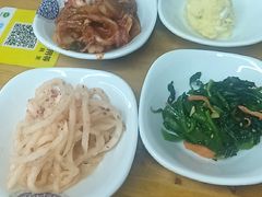 -亲昵春川鸡排(韩国美食街店)