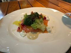 三文鱼温泉蛋配鱼子-Solo(衡山路店)