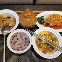 -臻康乃馨月子中心(集美店)