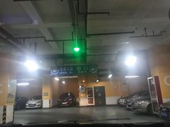 场地-我格广场-停车场