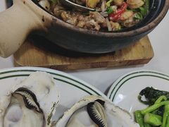 -明本湛江鸡•海鲜小厨(陈家祠店)