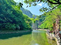 -龙潭大峡谷