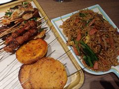 -街角等你.大连海鲜烧烤.经典铁板海鲜串(西安路店)