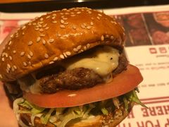 波特菇牛肉特堡-The Habit Burger Grill 哈比特汉堡(复兴soho店)