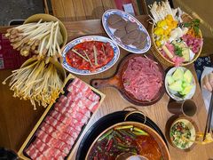 -滇翁·云南酸菜牛肉火锅(合肥首店坝上吾悦广场店)