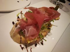 -GreyWhale灰鲸餐厅(武汉国际广场店)