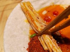 -嘉州叶婆婆钵钵鸡(建设路店)