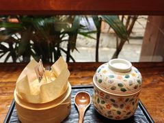 -银米·云南传统过桥米线(双廊黑金冠店)