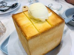 珍宝冰淇淋蜂蜜厚多士-考拉小厨亲子餐厅(榆次店)