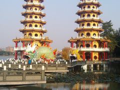 -龙虎塔