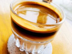 -ZING COFFEE 镜咖啡