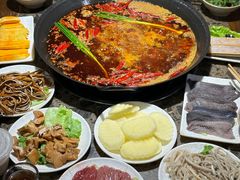 -六公里老火锅(总店)