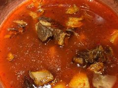 -云海肴·汽锅鸡·云南菜(天山百盛优客店)