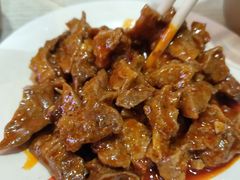 -爆炸头阿姨小四川正宗川味小吃(无任何分店)
