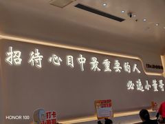 -小董哥烤串·爆汁大油边(故宫店)