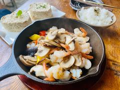 橄榄油蘑菇煎虾-汤厨(五道营店)