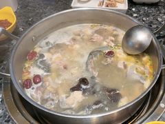 -一席地·本地鸡窝·杭帮鸡火锅(萧山银隆百货店)