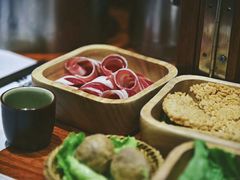 -独食火锅·半米屋台(直营总店)