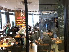 -星巴克臻选(莘庄仲盛店)