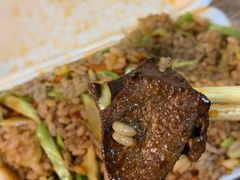 鱼香腊肠肝尖炒饭-老婆婆炒饭(小白楼1902欧式风情街店)