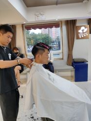 -形象革命造型·护肤Hair Studio