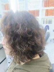-H·Y HAIR SALON烫发·染发·造型