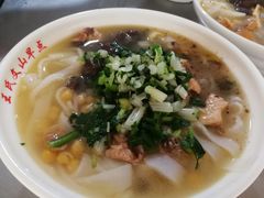 -文山荷鲜居(翠湖店)