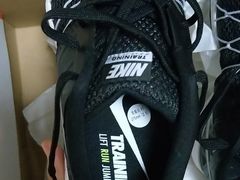-NIKE上海青浦换季优惠店