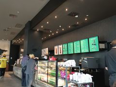 -星巴克(七宝领展广场1F店)