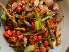 烟笋腊肉-潇湘阁(昆泰国际大厦店)