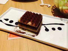 -必胜客(珠海路店)