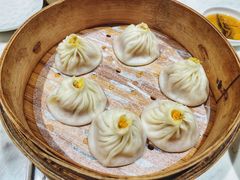 重蟹粉小笼-绿波廊(豫园店)