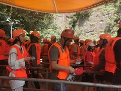 -雅鲁激流探险漂流