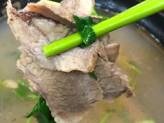 -志权牛肉面(灵山路店)