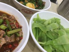 -红色湘菜馆(春风店)