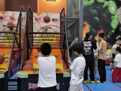-极限Jump蹦床·新潮玩运动世界·室内乐园·团建·派对中心