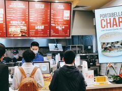 -The Habit Burger Grill 哈比特汉堡(爱琴海店)