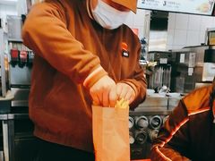 -汉堡王(华润五彩城店)