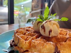 -蓝壁虎咖啡酒馆