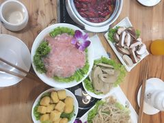 -珍巴奴毛肚牛肉小火锅(四惠店)