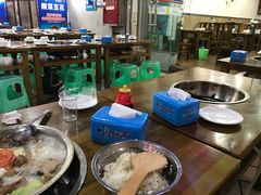 大堂-泸州酸菜豆花火锅川师店
