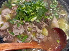 -谢老五跷脚牛肉·非遗传承店