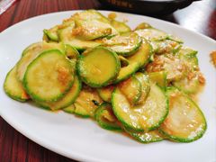 咸蛋黄炒小瓜-甜甜屋(解放中路店)